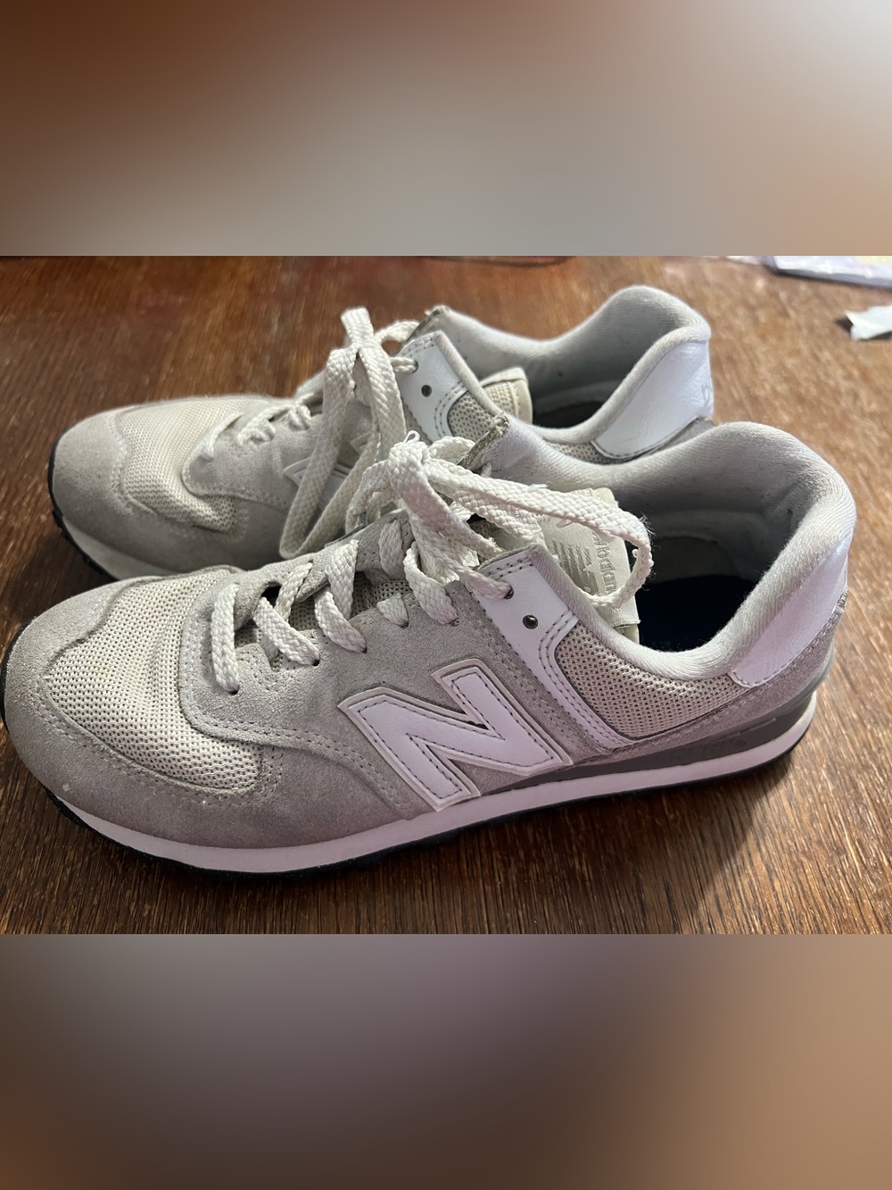 New Balance Women’s Light Gray Suede & Mesh Sneakers Size 8